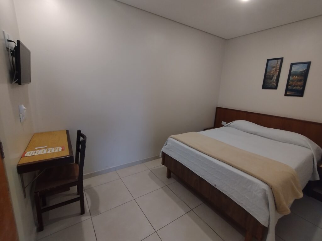 quarto-casal IMG_20220615_125800686(1)