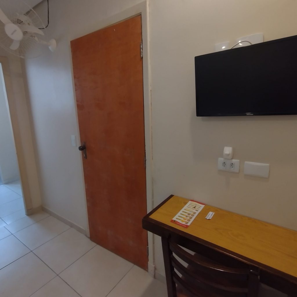 quarto-casal IMG_20220615_125843005(1)